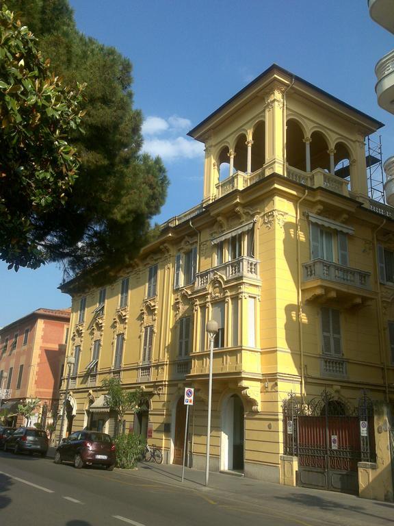 Апартаменты Un Tuffo Nel Passato Сестри-Леванте Экстерьер фото